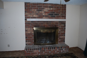 Family room fireplace BEFORE